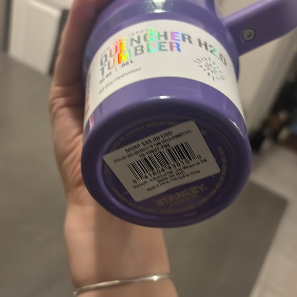 NWT Stanley 30 oz. Quencher H2.0 FlowState Tumbler - Dahlia Shimmer - Picture 4 of 4